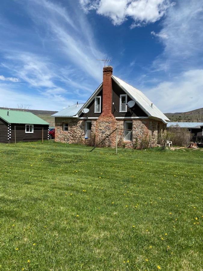 Rolling R Guest Ranch Konuk evi Meeker Dış mekan fotoğraf